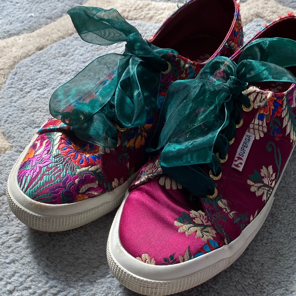 Superga Floral Satin Low-Top Sneakers with Teal Ribbon Laces. - Picture 14 of 16